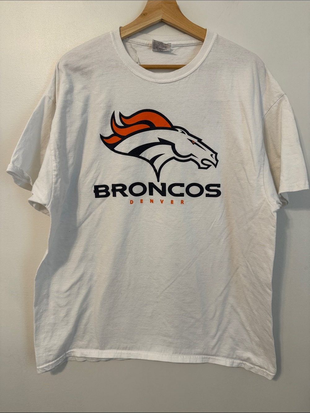 90s Denver Broncos White Tshirt NFL Team Shirt